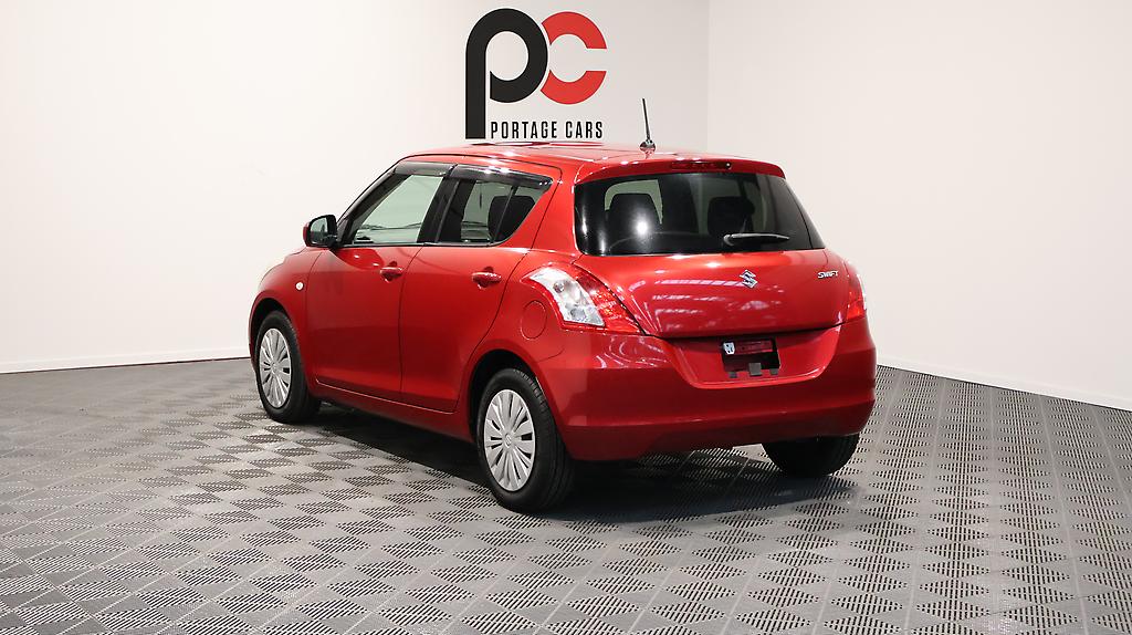 2014 Suzuki Swift XG image 330780