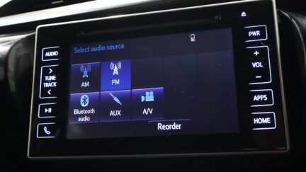 2019 Toyota Hilux SR TD DC 2.8D/6MT image 330544