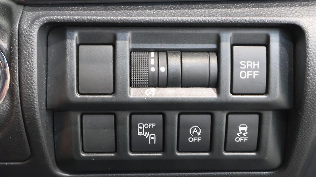 2017 Subaru Impreza Sport 2.0i-S Eyesight image 327756