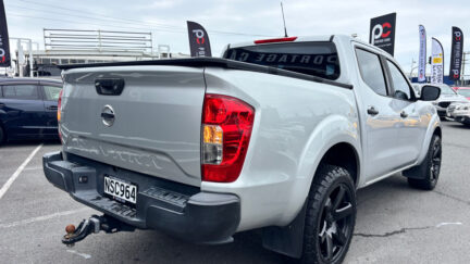 2021 Nissan Navara SL 2.3D/7AT image 328289
