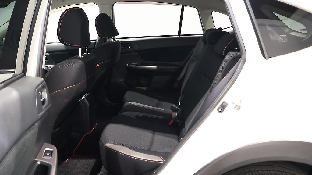 2016 Subaru Xv 2.0i-L Eyesight AWD image 327466