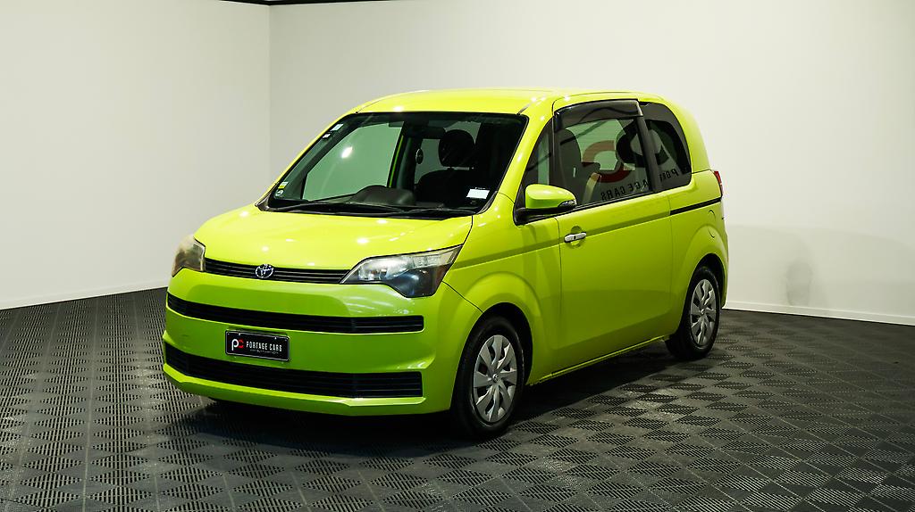 2013 Toyota Spade F Model – Push Button Start image 329578