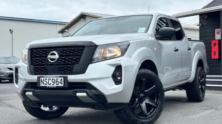 2021 Nissan Navara SL 2.3D/7AT image 328285