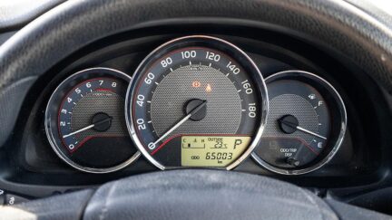 2012 Toyota Auris Sporty look Push start image 329232