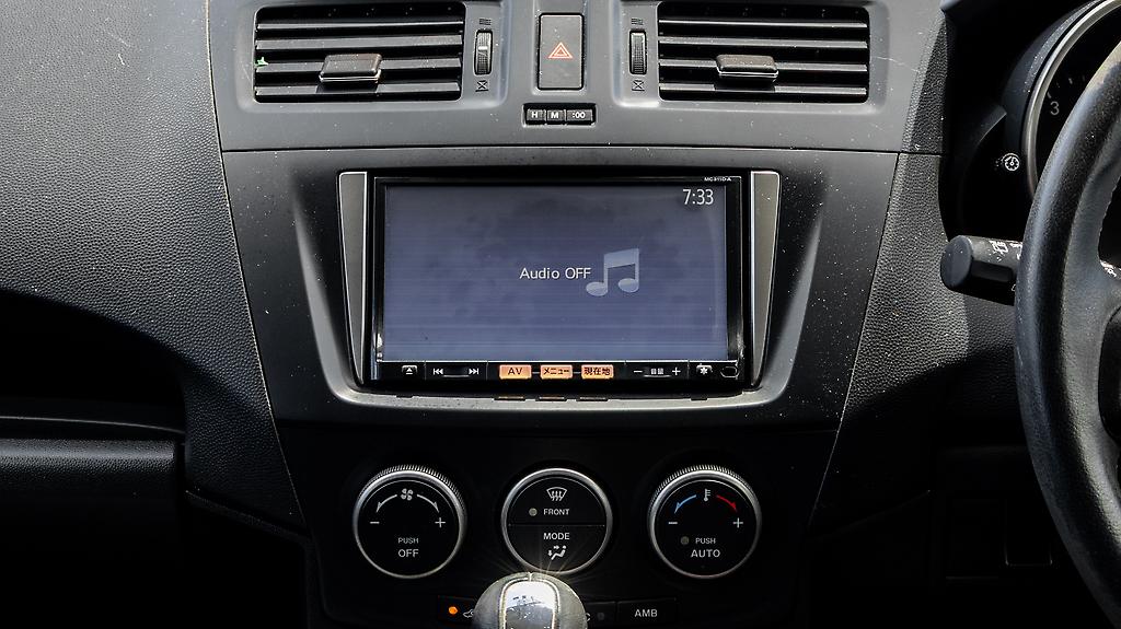 2012 Nissan Lafesta Highway Star-G – 6 Seater – Power Sliding Door image 330182