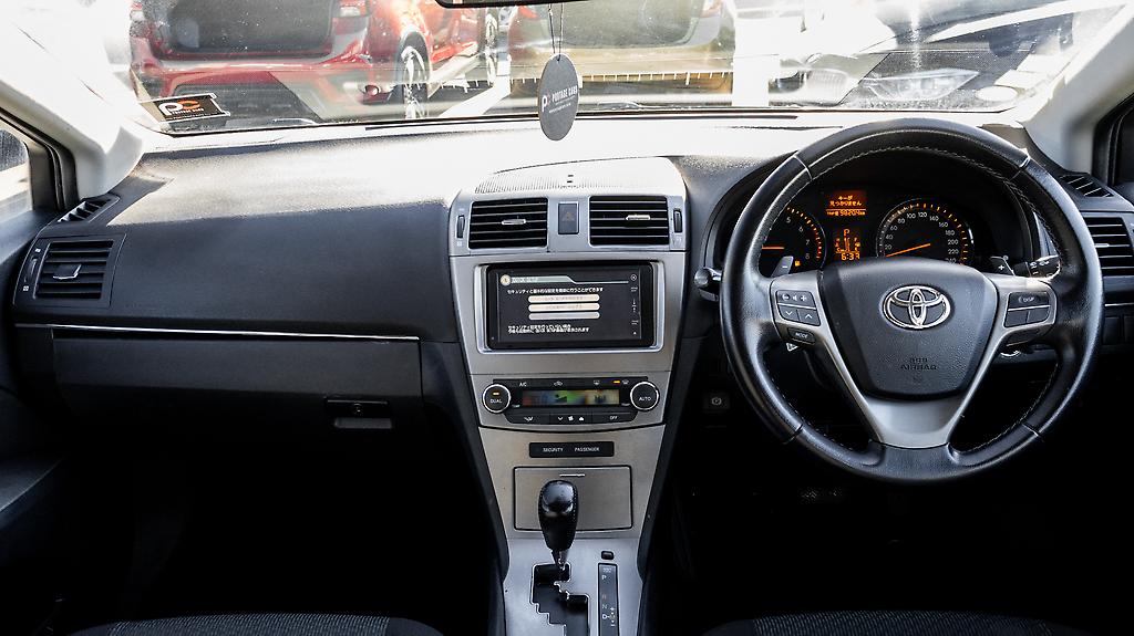 2012 Toyota Avensis Wagon Xi, Push Start, Paddle Shift image 333465