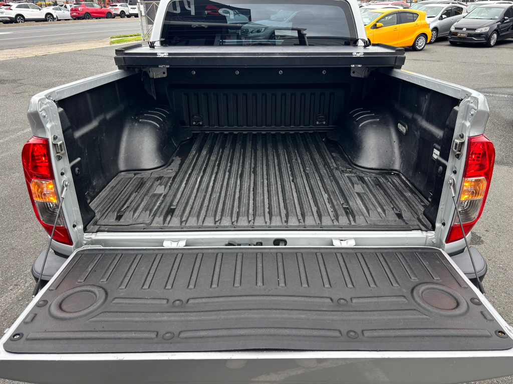 2021 Nissan Navara SL 2.3D/7AT image 328295