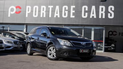 2012 Toyota Avensis Wagon Xi, Push Start, Paddle Shift image 333460