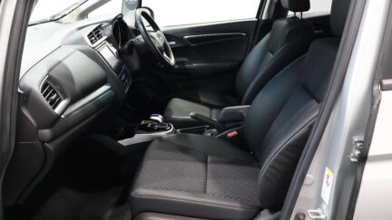 2014 Honda Fit Hybrid L-Package image 328453