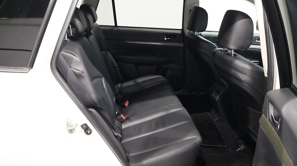 2012 Subaru Legacy Touring Wagon 2.5i L-package AWD image 329957