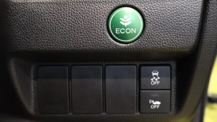 2013 Honda Fit Black Alloy Wheels image 330680