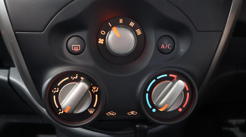 2017 Nissan March S MODEL + REVERSE CAMERA image 327118