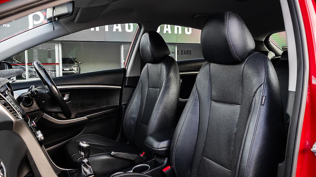 2015 Hyundai I30 Leather PKG 6sp MANUAL image 330226