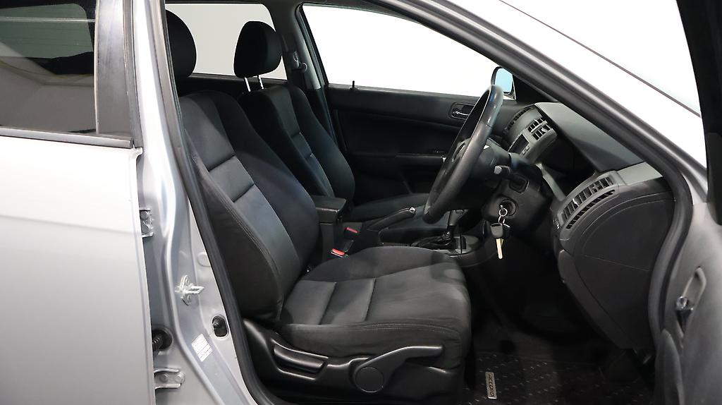 2005 Honda Accord Wagon 2.4 image 328596