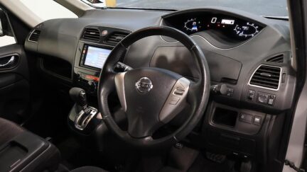 2012 Nissan Serena Highway Star Hybrid image 327709
