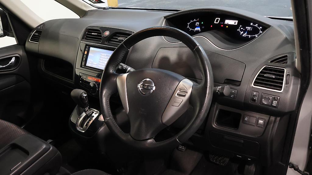 2012 Nissan Serena Highway Star Hybrid image 327709