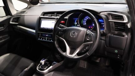 2015 Honda Fit Hybrid L-Package image 327731