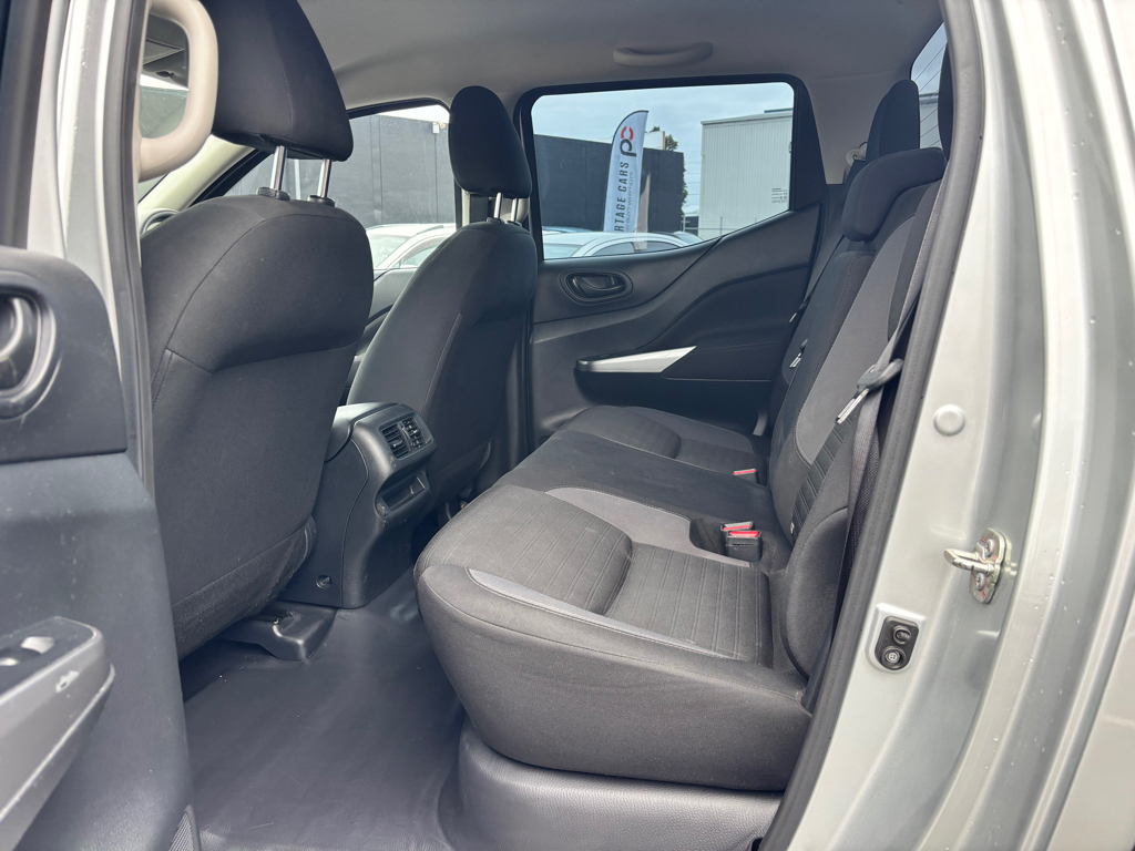 2021 Nissan Navara SL 2.3D/7AT image 328293