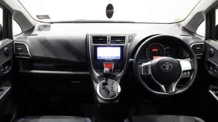 2012 Toyota Ractis G Model image 329052
