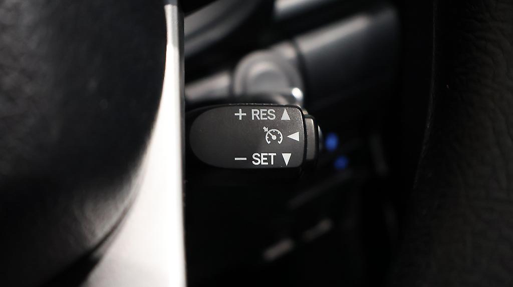 2019 Toyota Hilux SR TD DC 2.8D/6MT image 330551