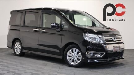 2013 Honda Step Wagon WGN Z Cool Spirit image 328328