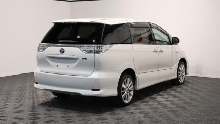 2012 Toyota Estima Hybrid image 327764