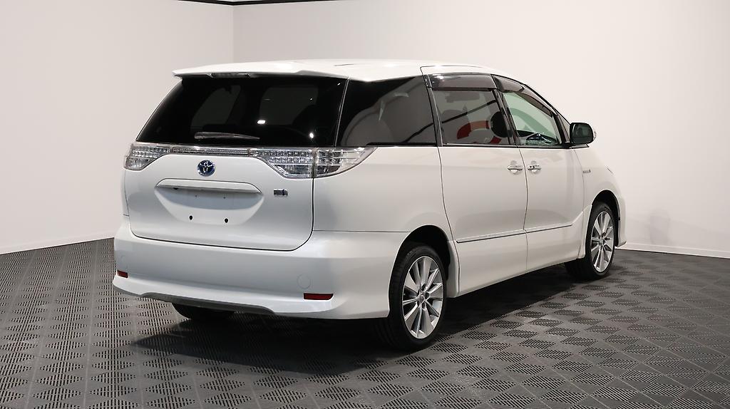 2012 Toyota Estima Hybrid image 327764