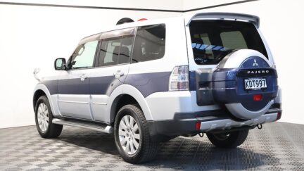 2007 Mitsubishi Pajero SUPER EXCEED 4WD 7 Seater image 327397