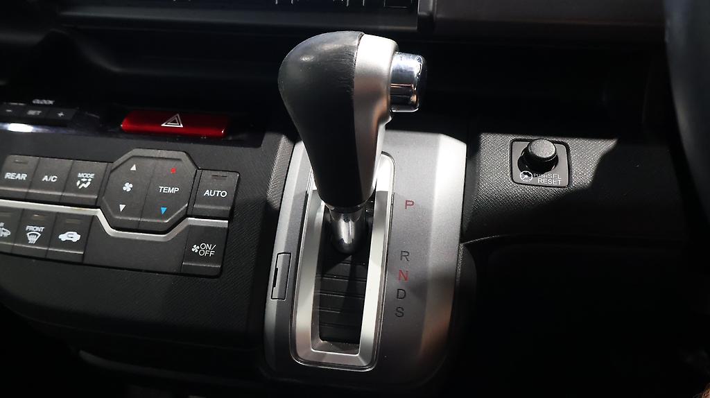 2012 Honda Step Wagon Spada Z Cool Spirit image 329265