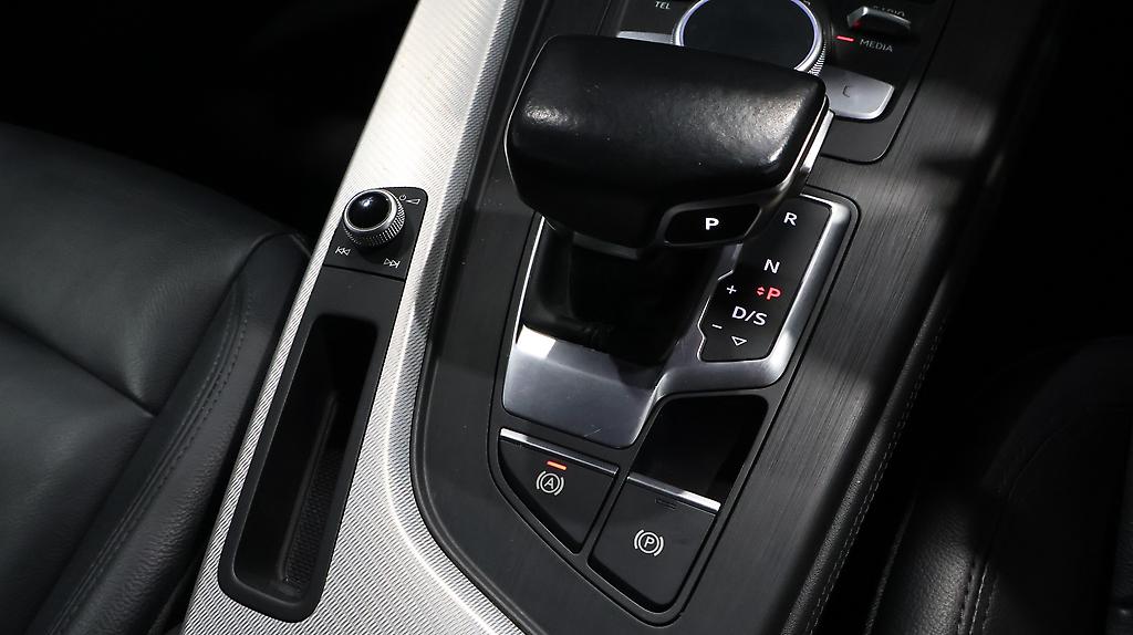2018 Audi A4 2.0 TFSI STRONIC NZ NEW image 328510