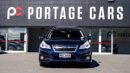 2012 Subaru Legacy 2.5i Eyesight Roof racks, Tow bar image 328737