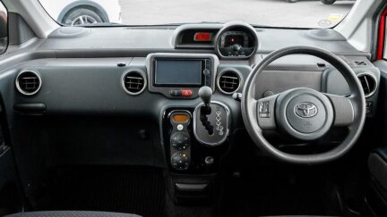 2012 Toyota Spade F Model – Push Button Start image 329696