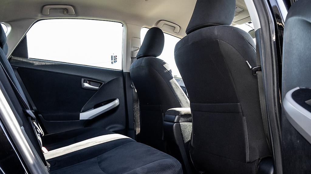 2012 Toyota Prius S MODEL slick design image 333506