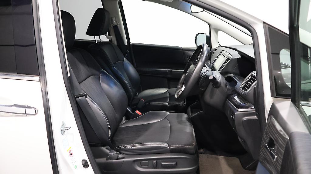 2014 Honda Odyssey Absolute EX image 328897