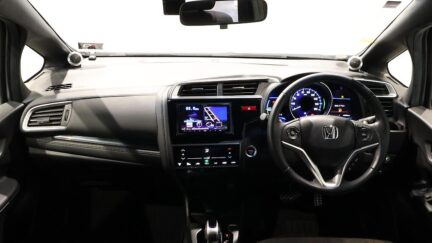 2014 Honda Fit Hybrid image 328273