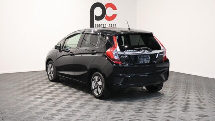 2015 Honda Fit Hybrid L-Package image 327722