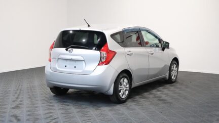 2015 Nissan Note X Model **Low KMS** image 329670