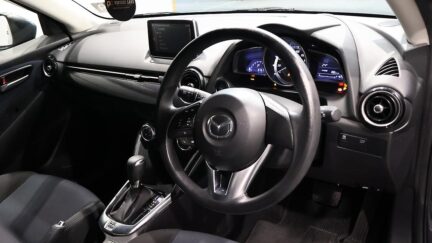 2015 Mazda Demio 13S image 327069
