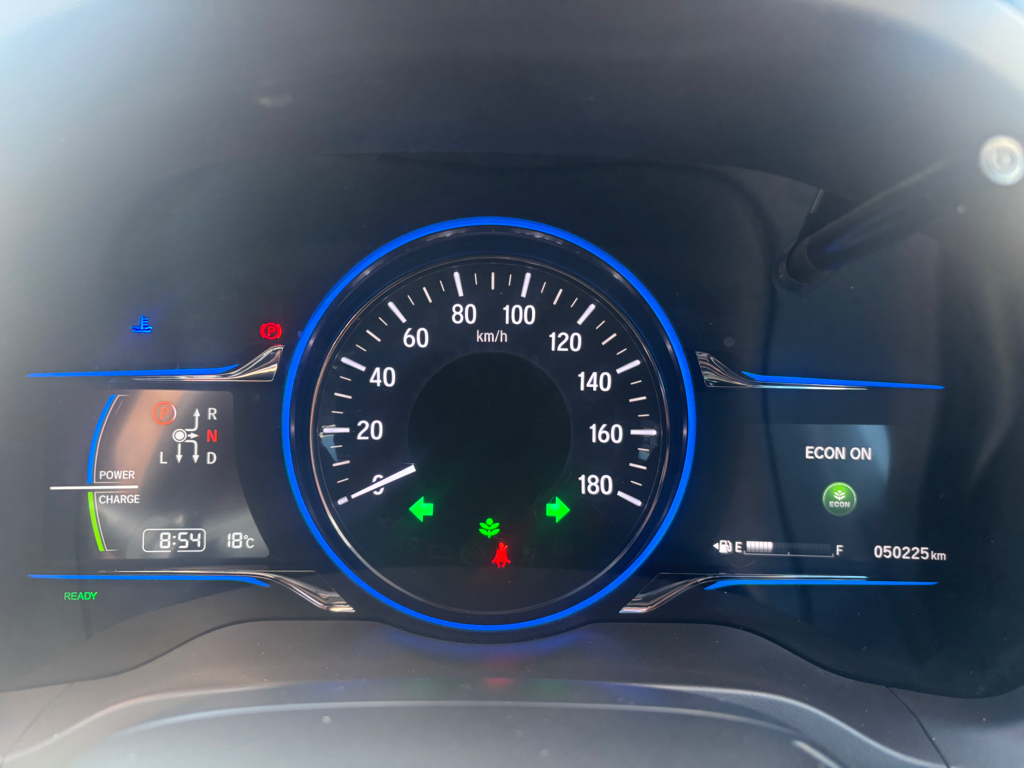 2014 Honda Vezel Hybrid X, Low KMS image 327640
