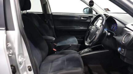 2014 Toyota Corolla G Model, Push Start, Reverse Camera image 327658