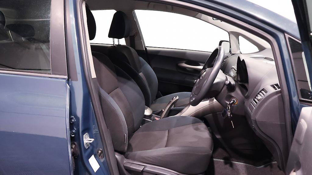 2008 Toyota Corolla 1.8P GX HATCH 5 6M image 329073