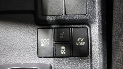 2015 Toyota Corolla FIELDER image 327975