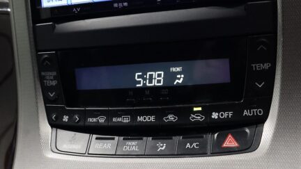 2013 Toyota Vellfire image 330525