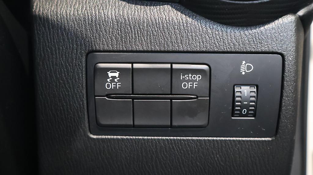 2015 Mazda Demio image 330773