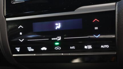 2014 Honda Fit Hybrid image 328277