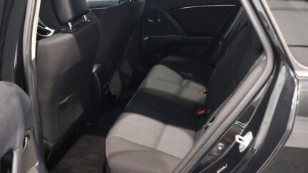 2012 Toyota Avensis Wagon Xi, Push Start, Paddle Shift image 328813