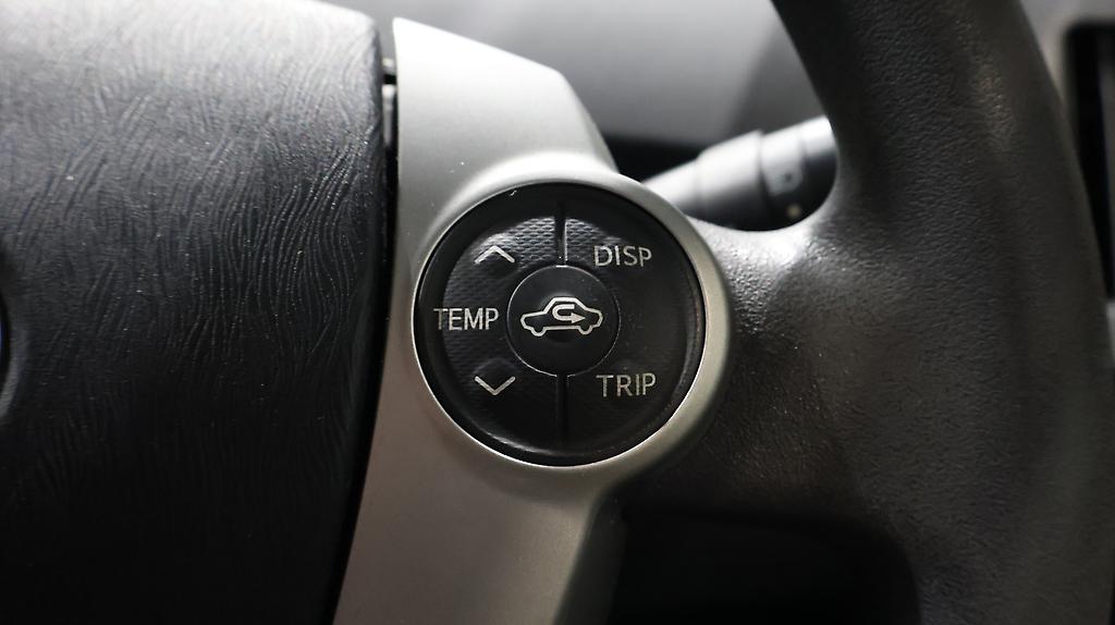 2012 Toyota Prius S MODEL + REVERSE CAMERA image 328150