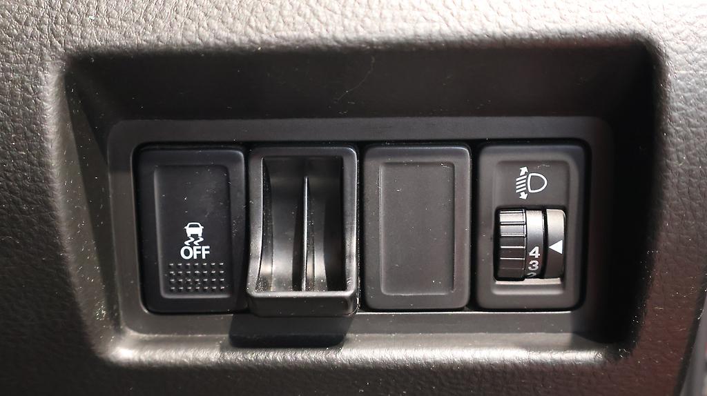 2014 Suzuki Swift XG image 330794