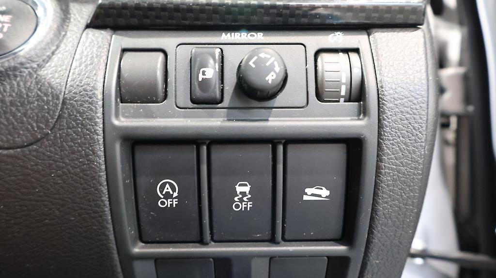 2013 Subaru Legacy Touring Wagon 2.5i B Sports Eyesight G-Package AWD image 327454