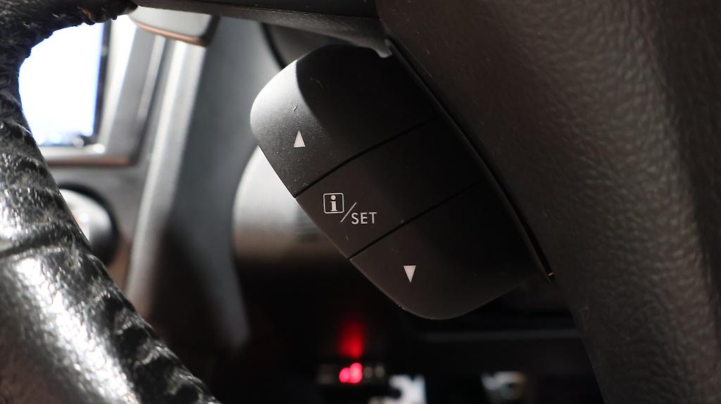 2013 Subaru Xv 2.0i-L Eyesight AWD image 329039